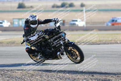 media/Feb-05-2023-Classic Track Day (Sun) [[c35aca4a42]]/Group 3/session 4 turn 4/